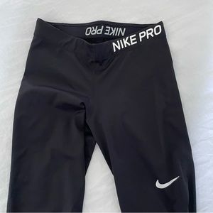Nike PRO cropped leggings